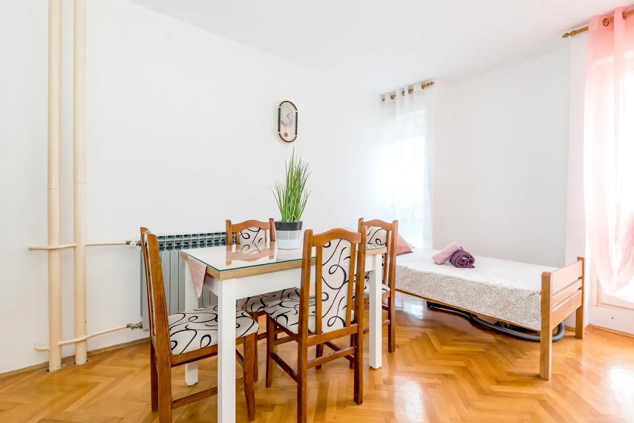Apartmani Goreta Split 0*,  Croatia